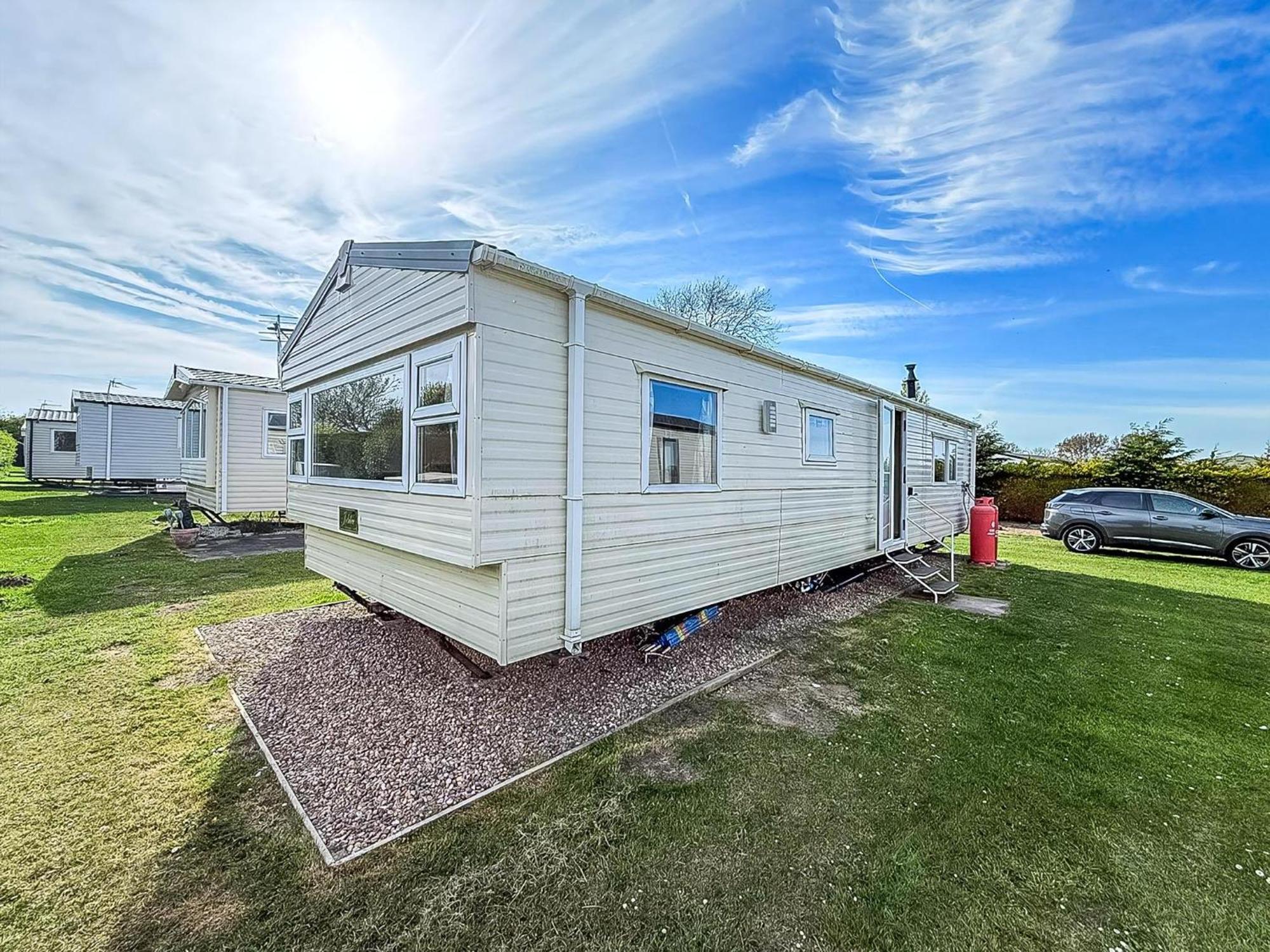 Lovely 6 Berth Caravan At Sunnydale Holiday Park Ref 35375S Louth  ภายนอก รูปภาพ