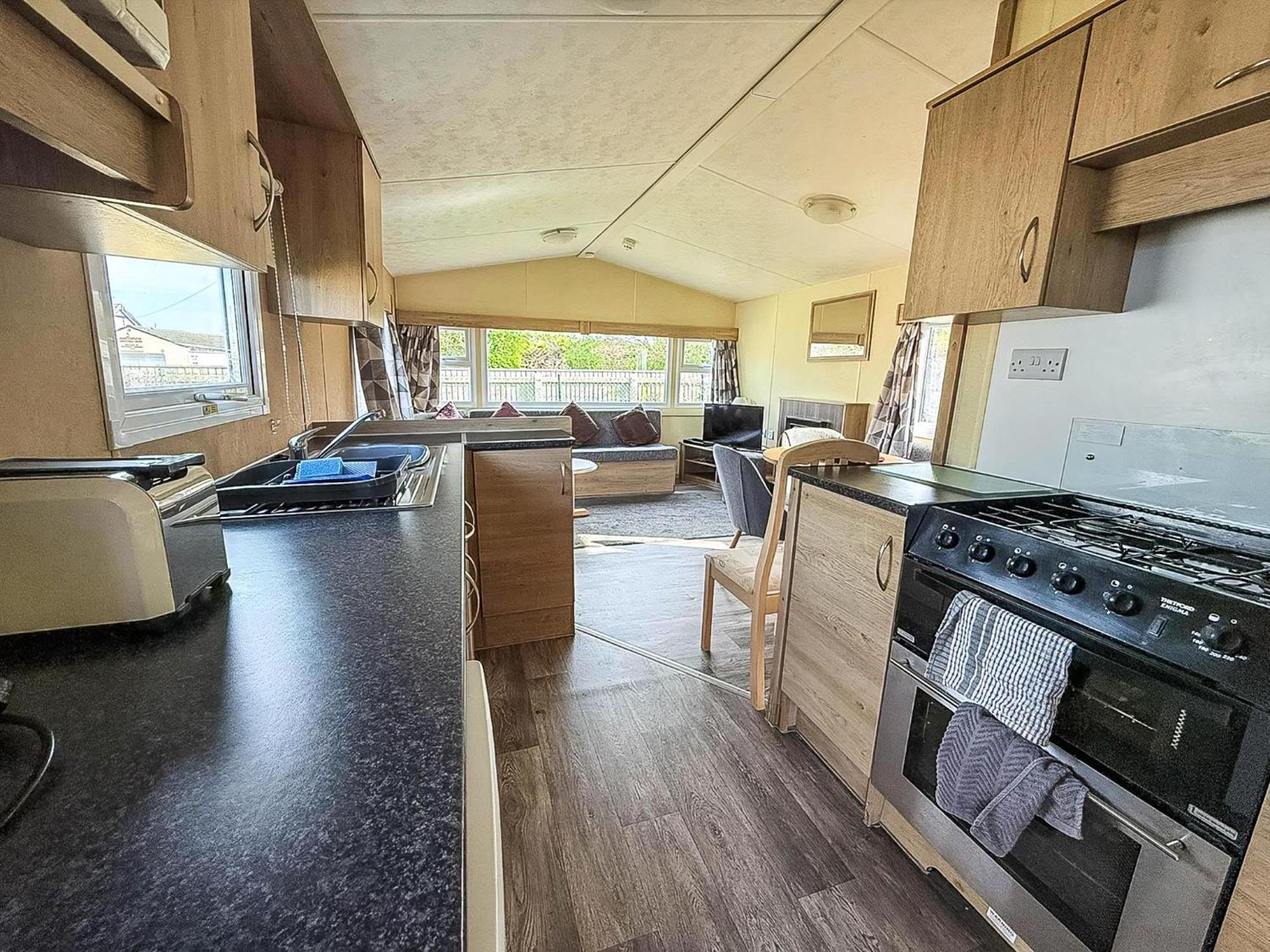Lovely 6 Berth Caravan At Sunnydale Holiday Park Ref 35375S Louth  ภายนอก รูปภาพ